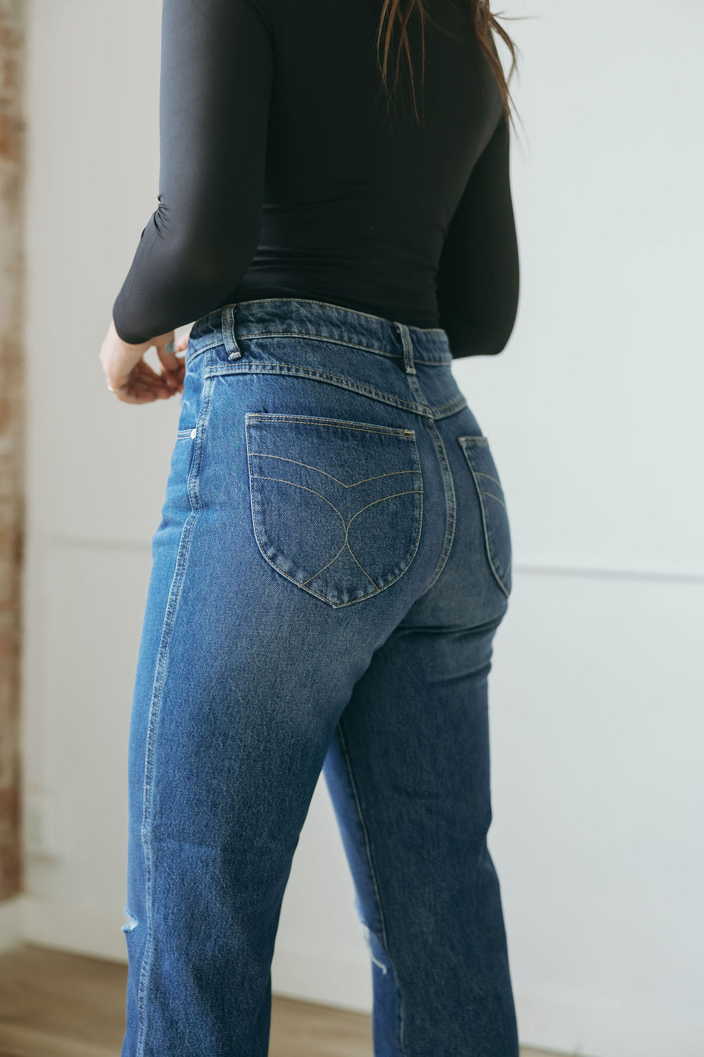 Classic Straight Ankle Linda Worn